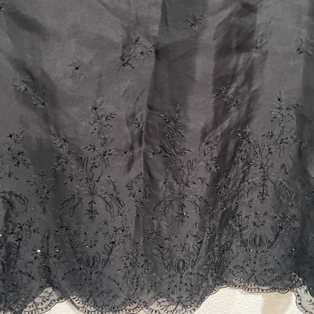 ANN TAYLOR Silk embroidered black midi skirt-2P - Picture 2 of 11